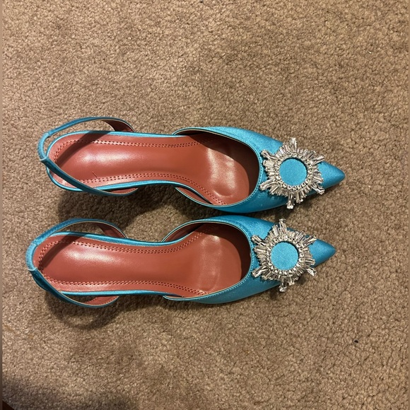 Crystal pointy toe sling backs in blue Satin BNWOT - Picture 6 of 9